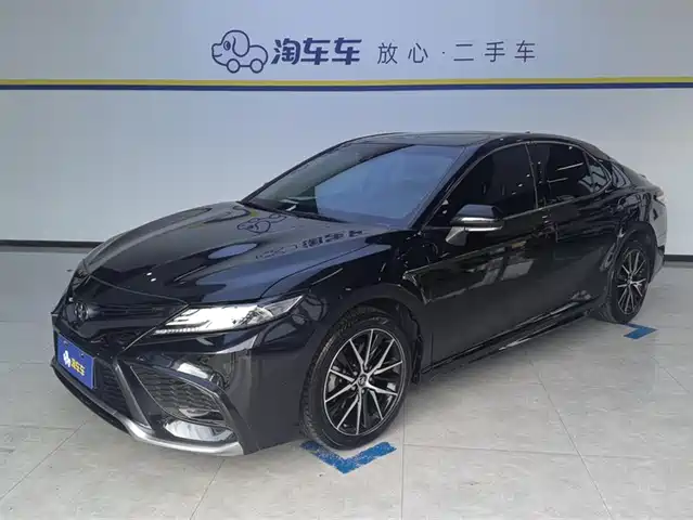 TOYOTA CAMRY 2021