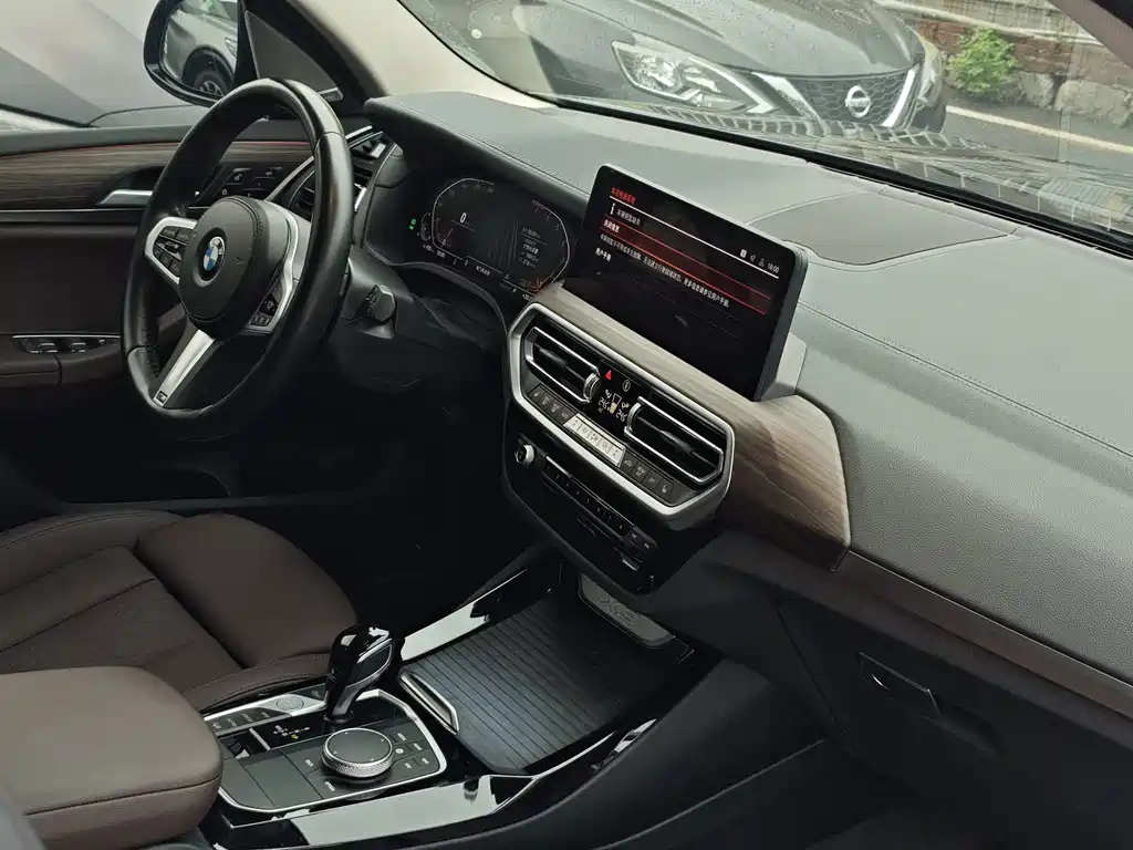 BMW X3 — миниатюра 17