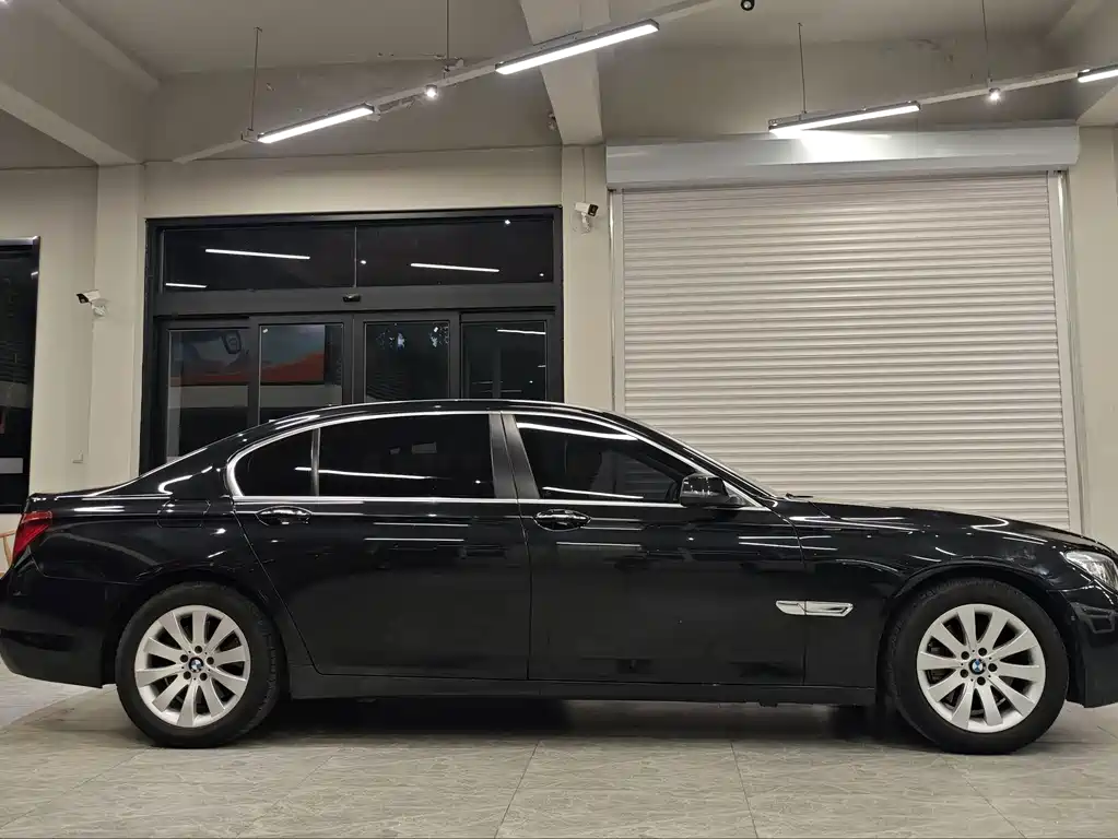BMW 7 Series 7 2013 730Li Luxury