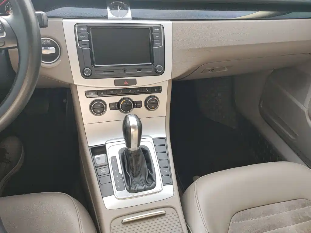 Volkswagen Magotan 2015 1.8TSI Luxury