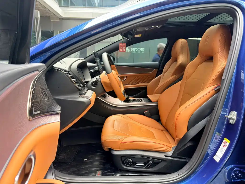 BYD Han 2022 DM-i 121KM Premium