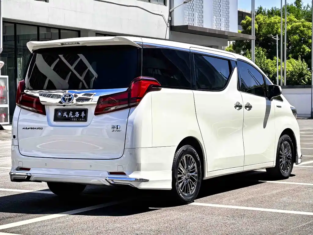 Toyota Alphard 2019 2.5L Luxury