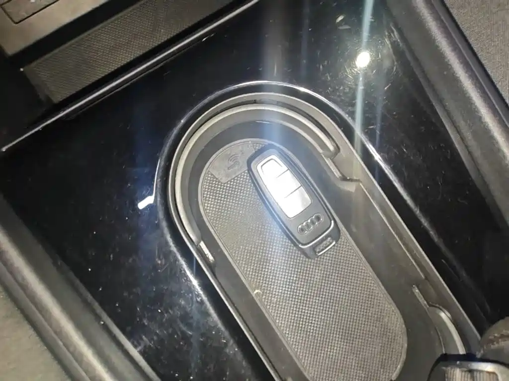 Audi Q4 e-tron — миниатюра 9