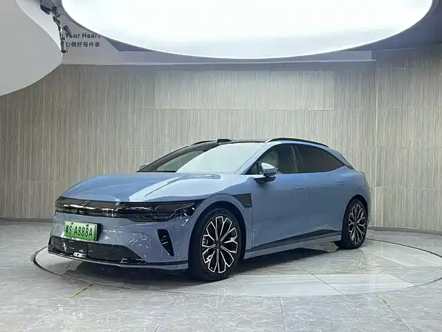 2025 Zeekr 007