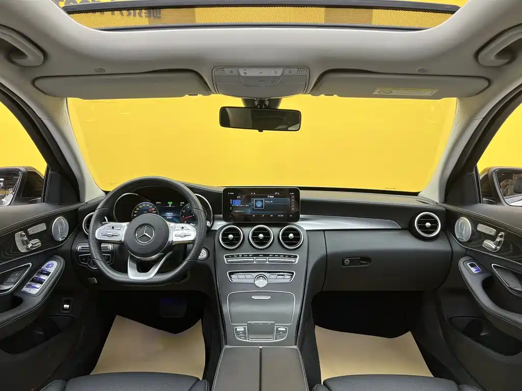 Mercedes-Benz C-Class — миниатюра 30