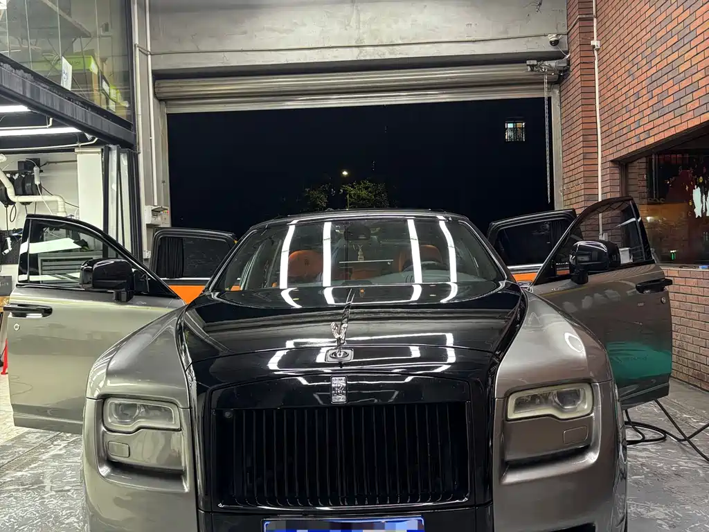 Rolls-Royce Ghost 2011