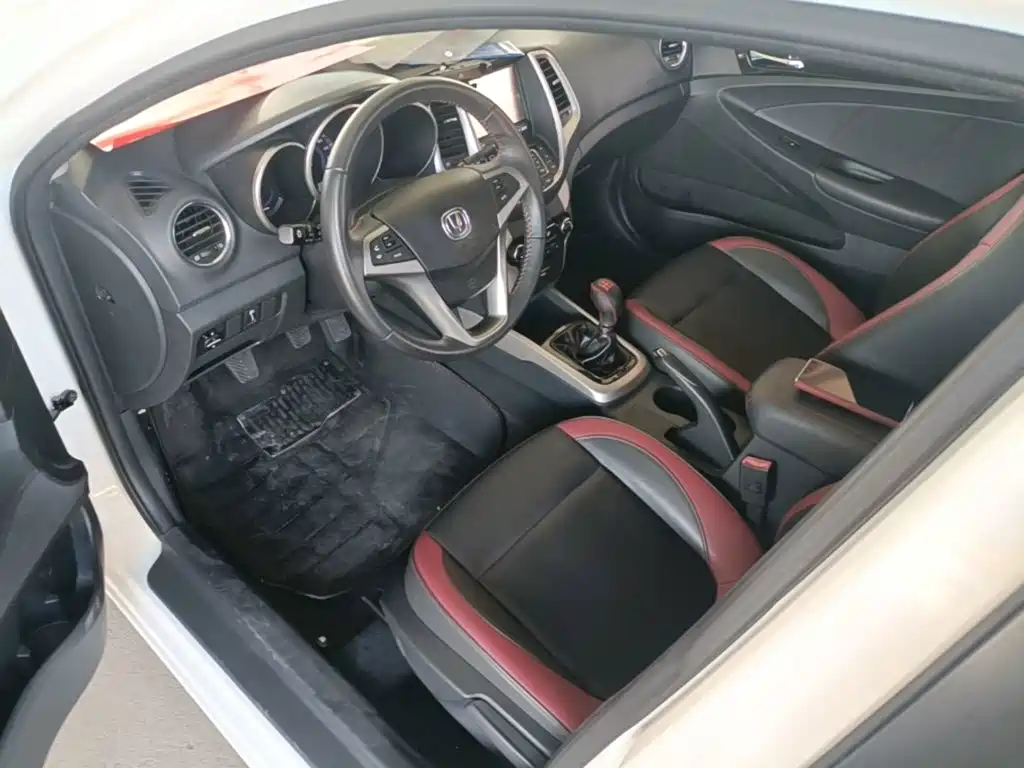 Changan Eado XT — миниатюра 16