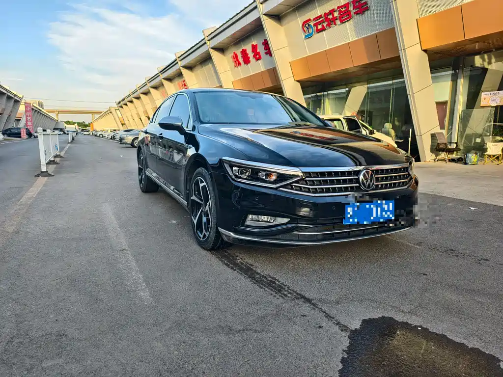 Volkswagen Magotan 2020 330TSI DSG Lead