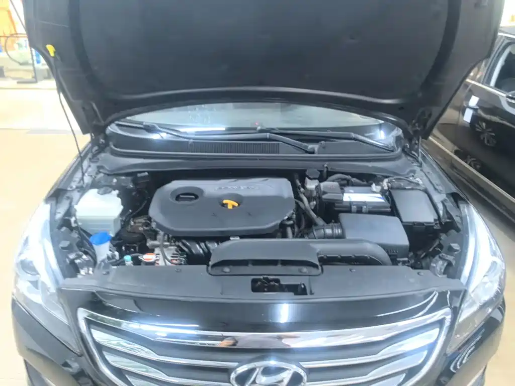 Hyundai Mistra — миниатюра 20