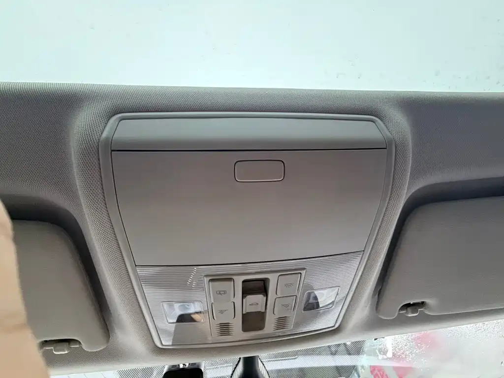 Skoda Superb TSI280 DSG Premium Edition, фото 13
