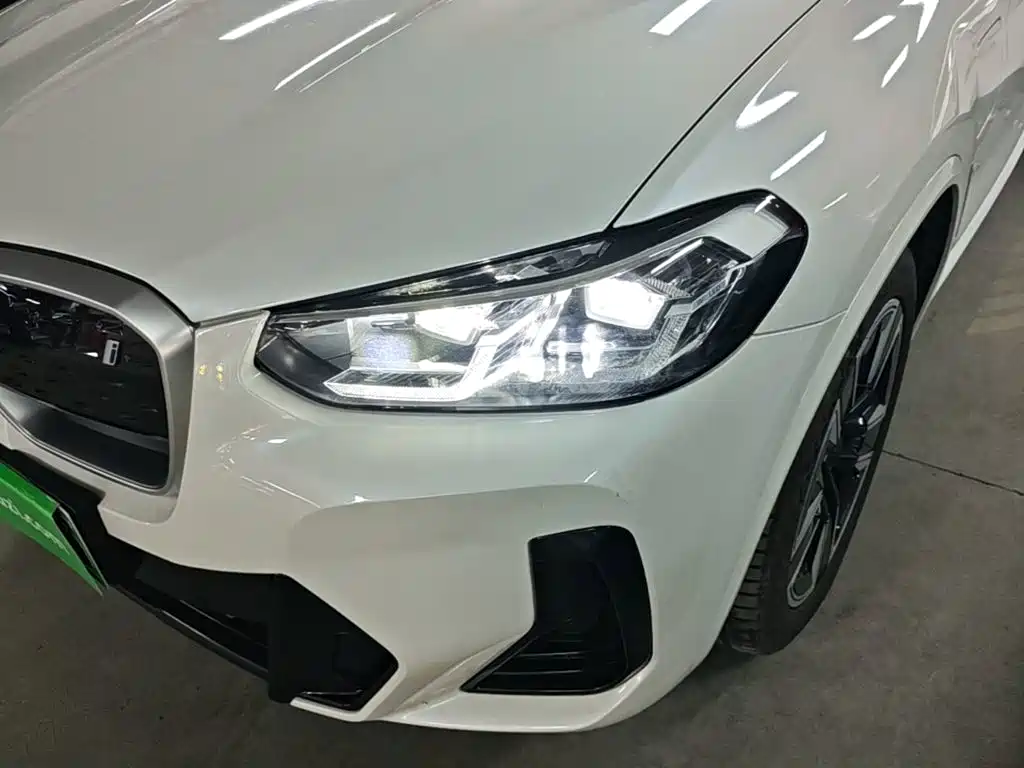 BMW iX3 — миниатюра 24