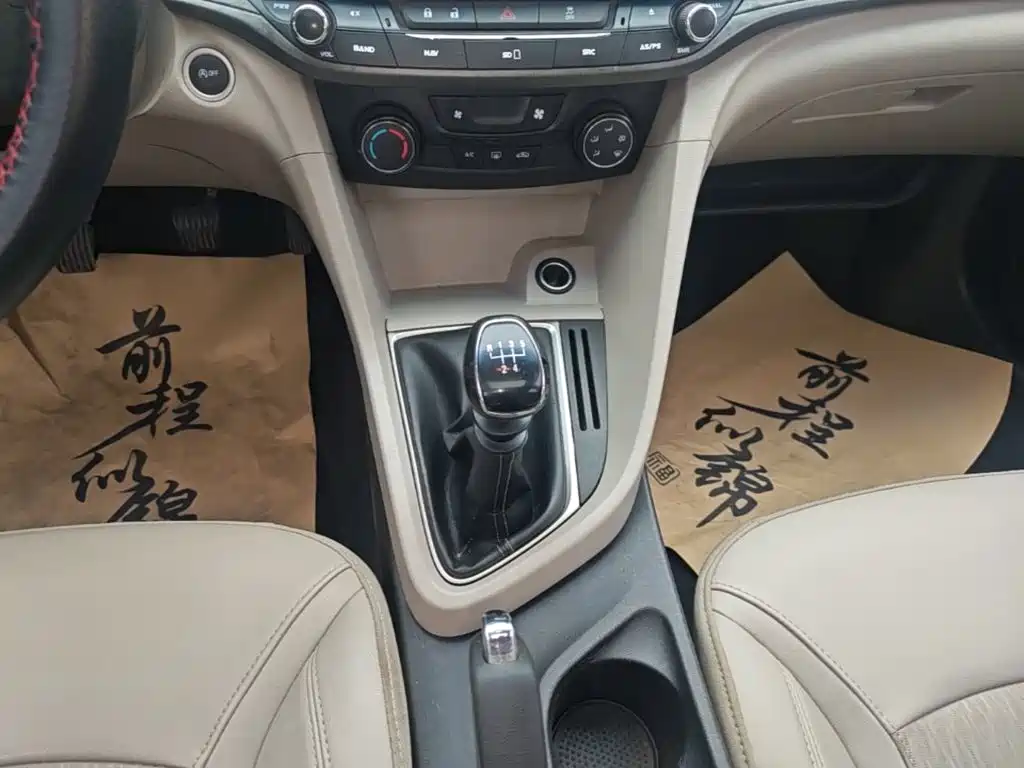Buick Excelle — миниатюра 14