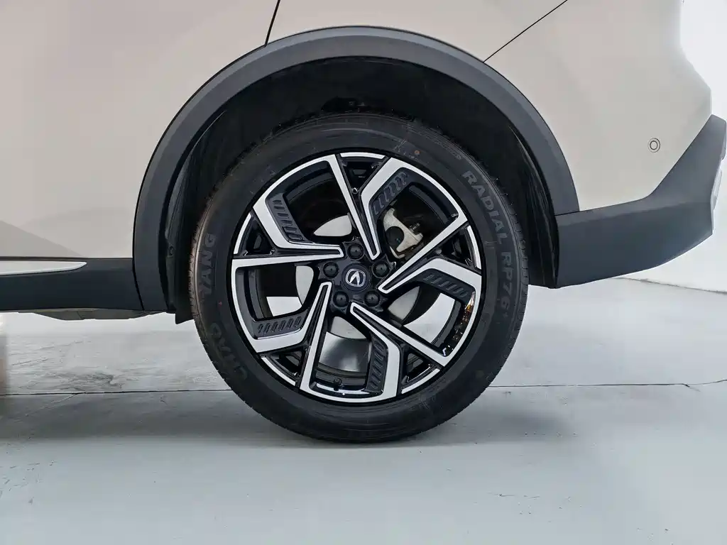 Changan CS55PLUS — миниатюра 9
