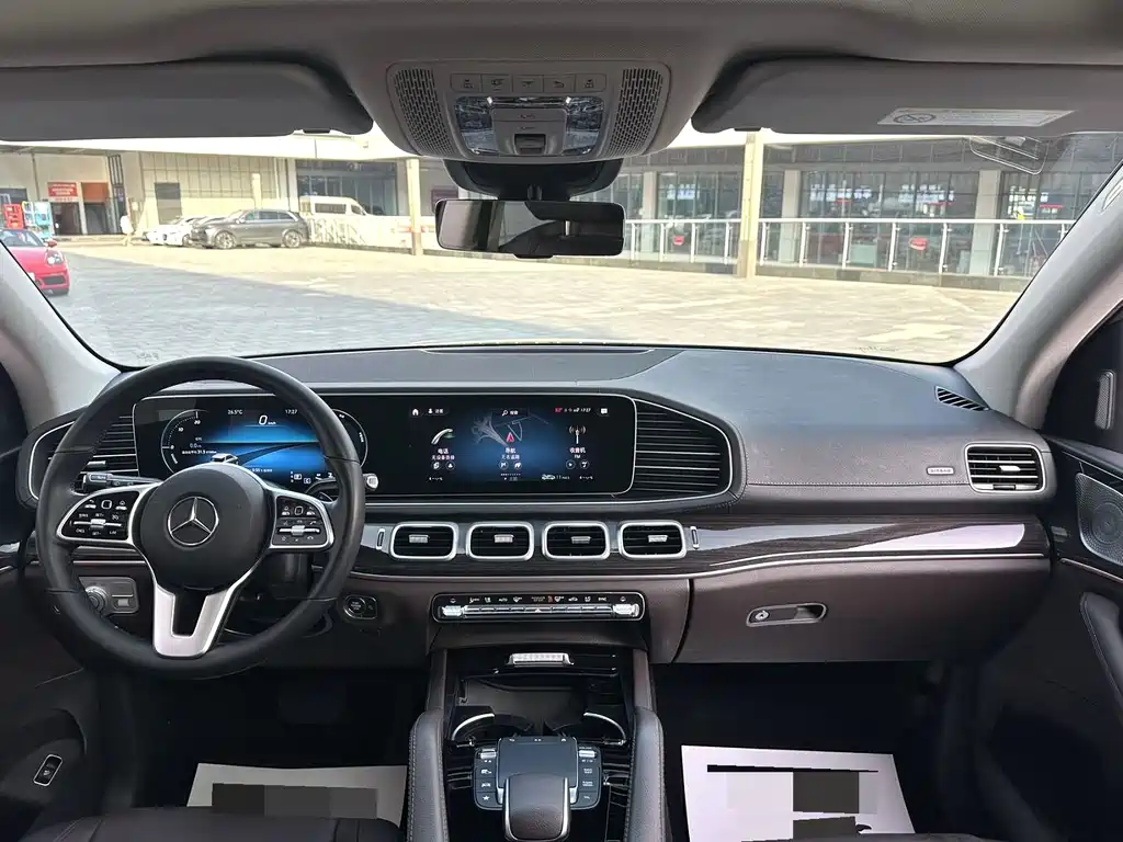 Mercedes-Benz GLE (Import) — миниатюра 5