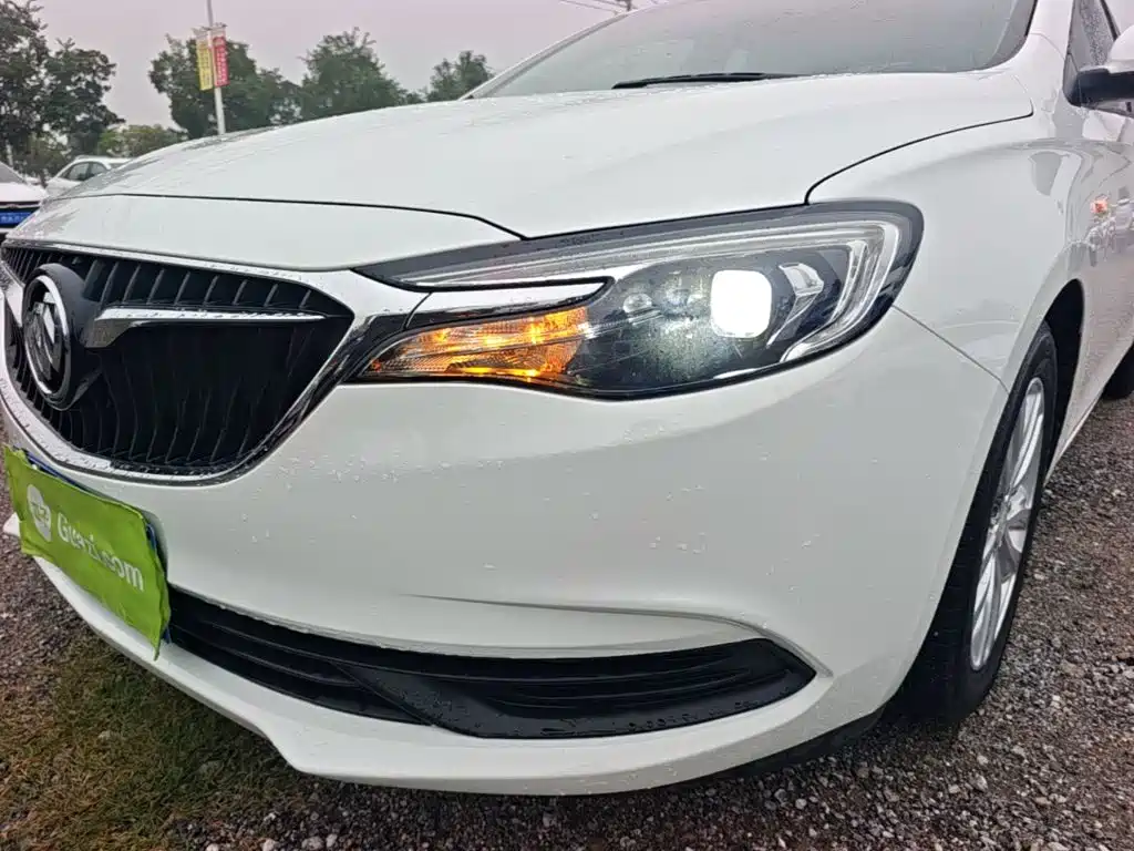 Buick Excelle — миниатюра 24