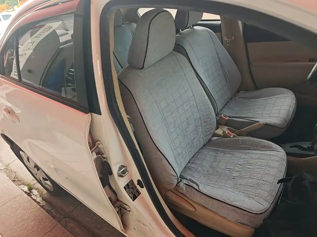 Toyota Vios — миниатюра 25