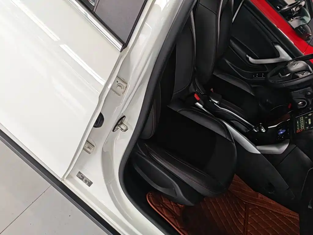 Citroen C3-XR — миниатюра 25