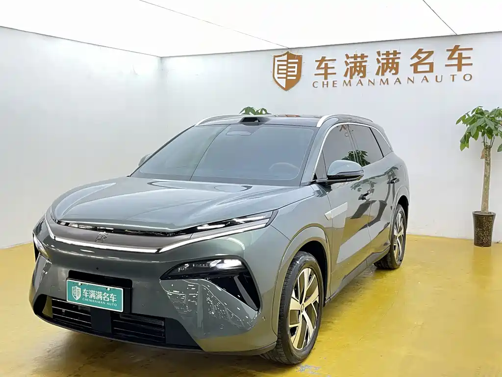 Byd 唐L 2025