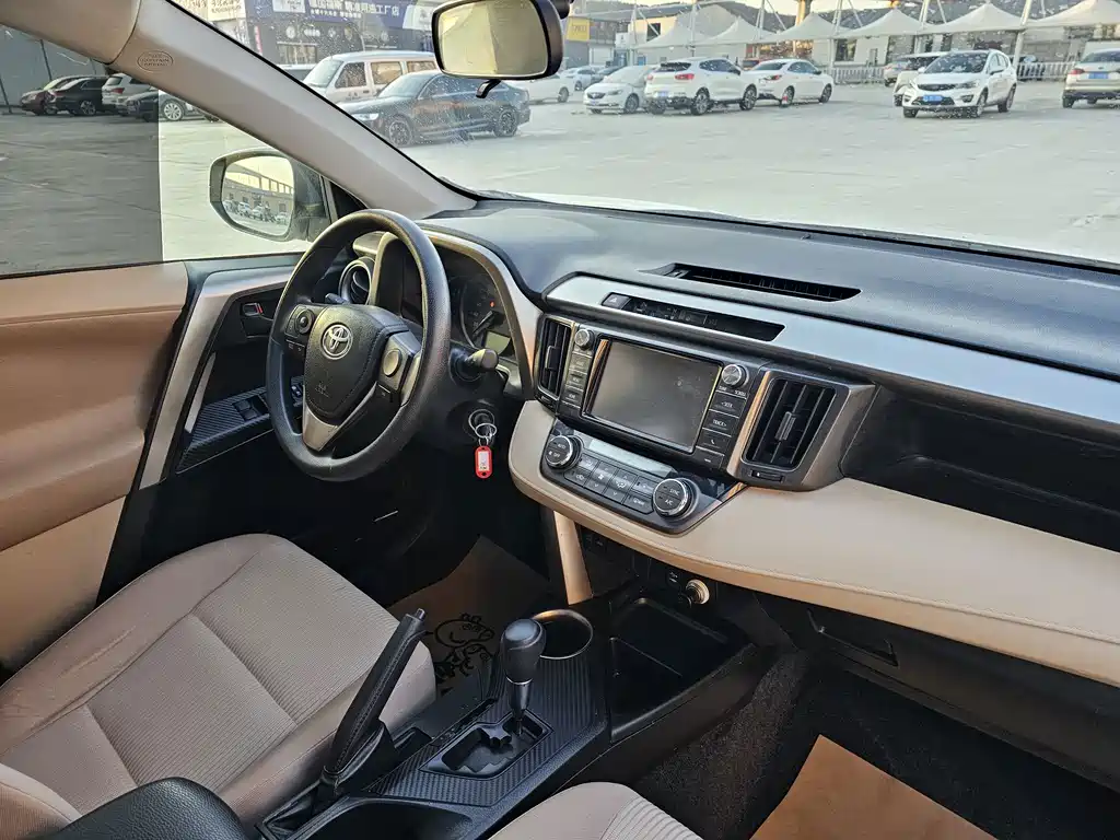 TOYOTA RAV4 RONGFANG