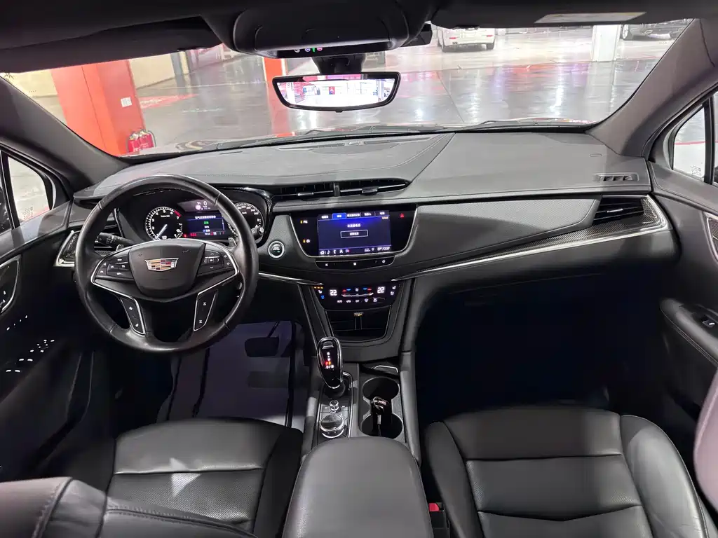 Cadillac XT5 — миниатюра 11
