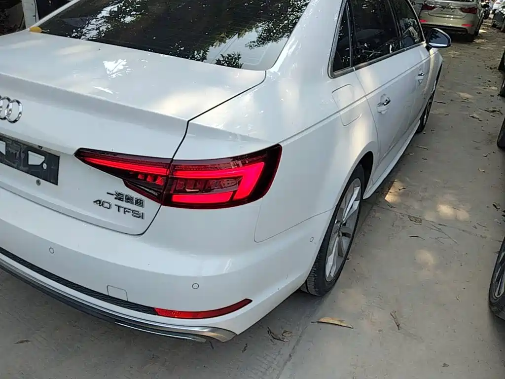 Audi A4L — миниатюра 8