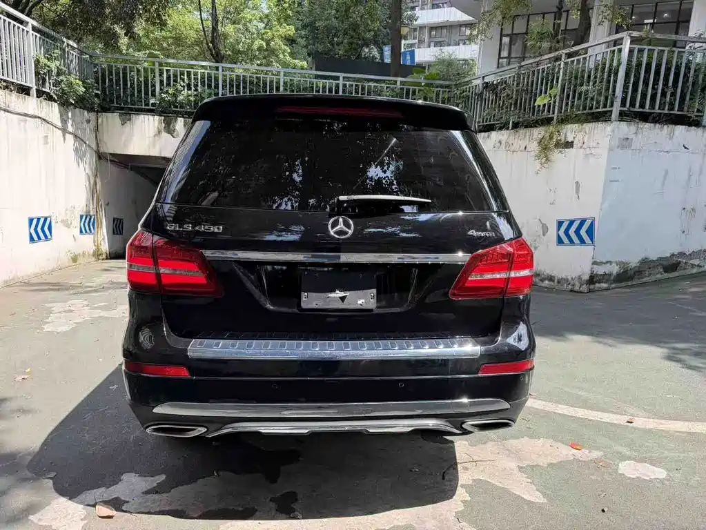 Mercedes-Benz GLS — миниатюра 7