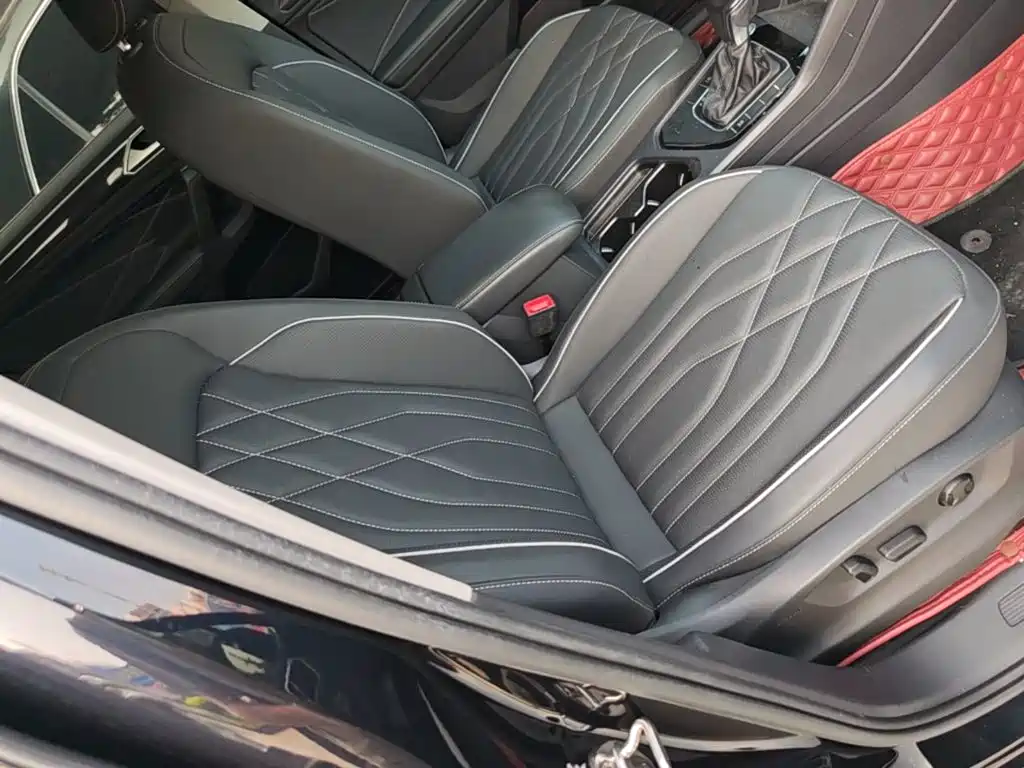 Volkswagen Tiguan L — миниатюра 25