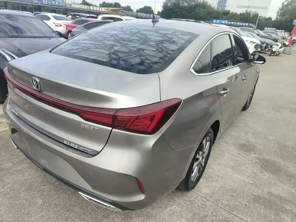 Changan Eado — миниатюра 15