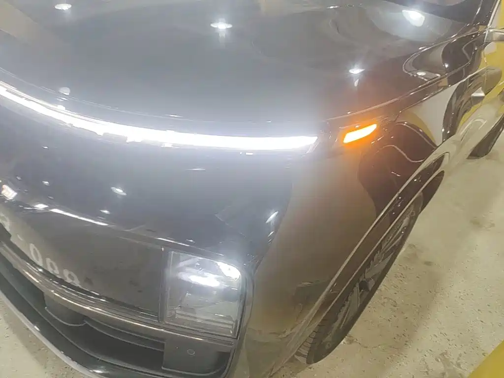 Li Auto Li L8 — миниатюра 24