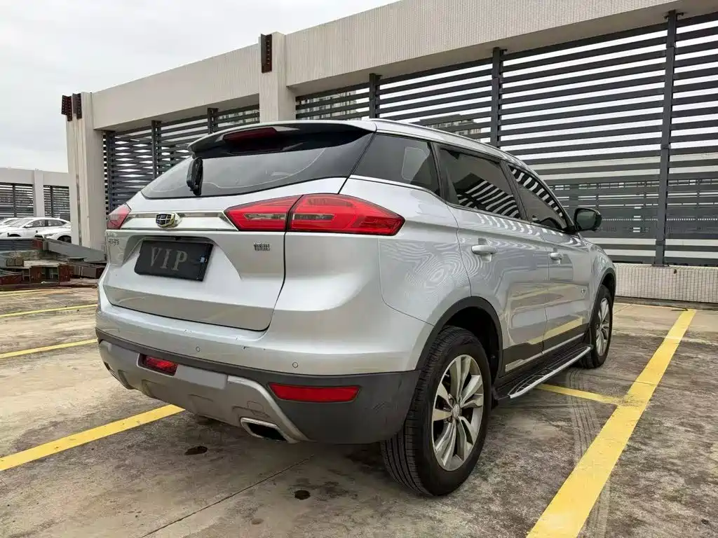 Geely Boyue — миниатюра 7