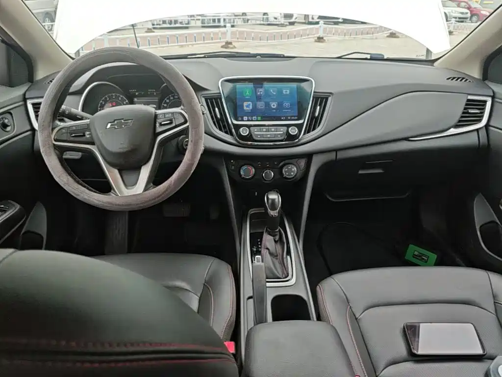 Chevrolet Monza — миниатюра 10