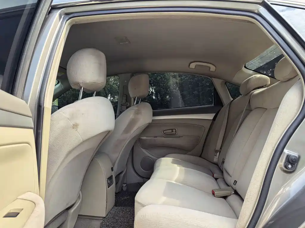 Nissan Sylphy — миниатюра 10