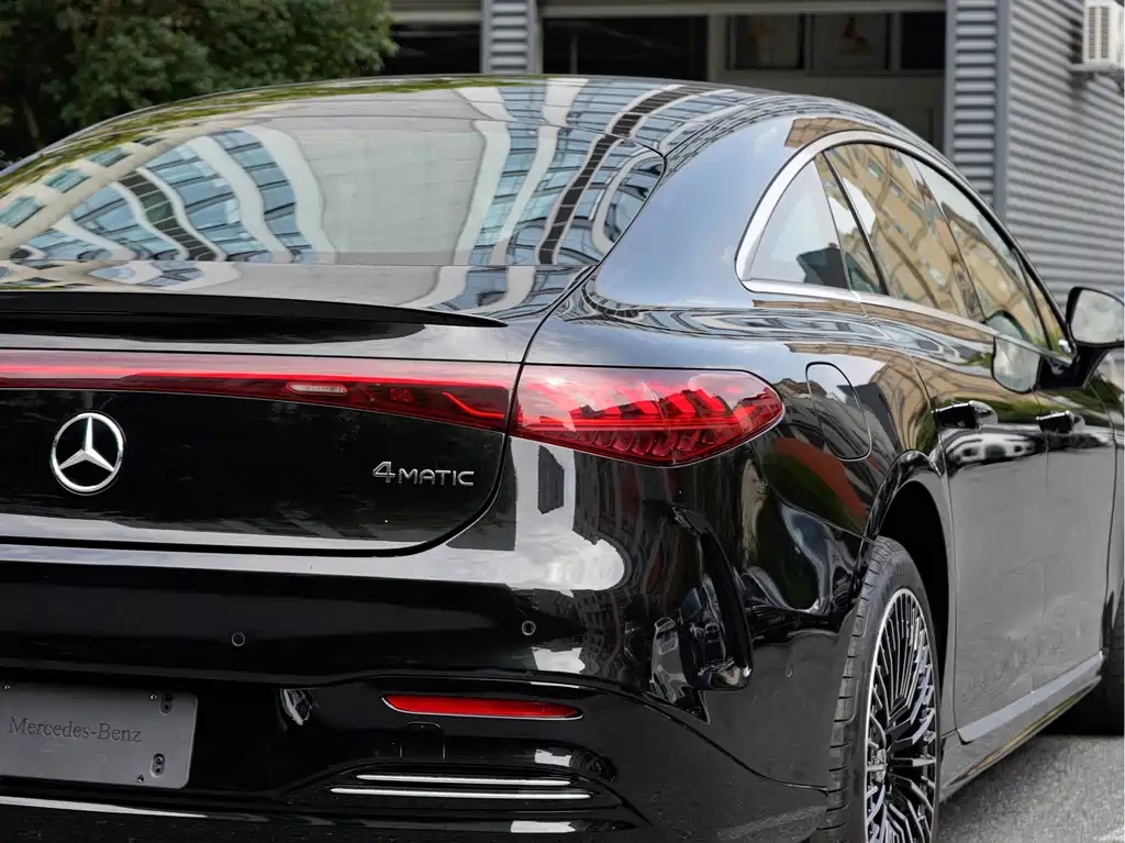 Mercedes-Benz EQS — миниатюра 8