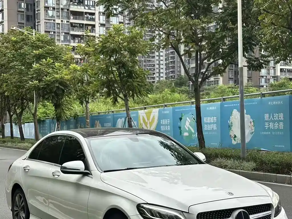 Mercedes-Benz C-Class — миниатюра 5