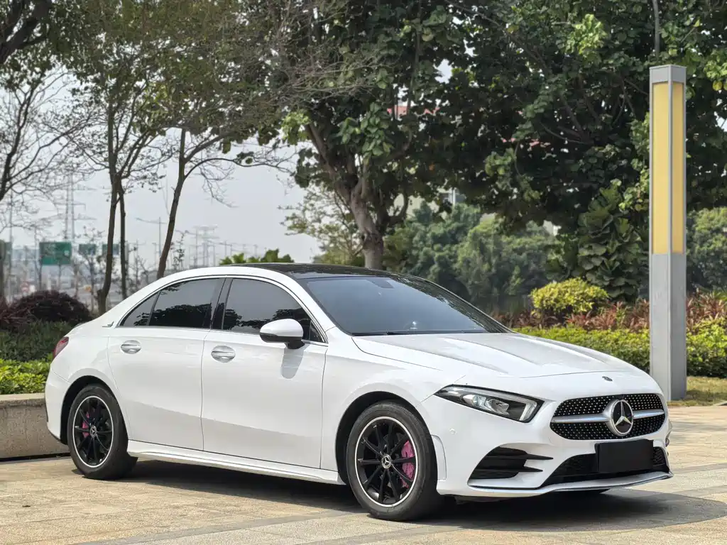Mercedes-Benz A-Class A 2021 A 200 L Sport