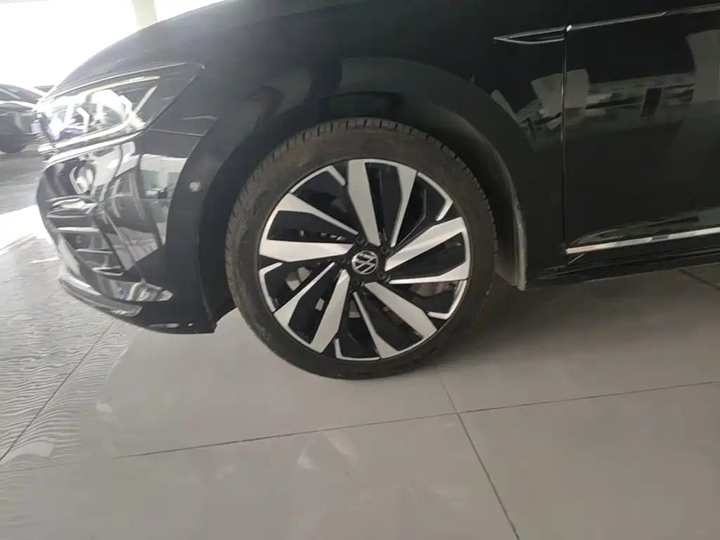 Volkswagen Passat — миниатюра 23