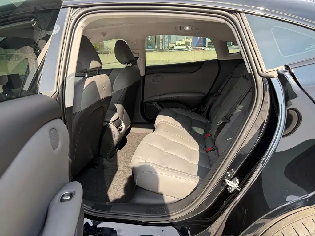 ZHIJI AUTOMOBILE ZHIJI L6