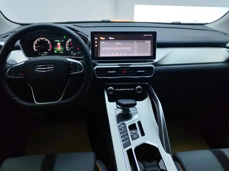 GEELY AUTOMOBILE BINYUE