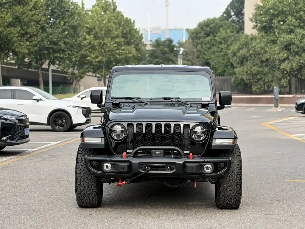 Jeep Gladiator — миниатюра 4