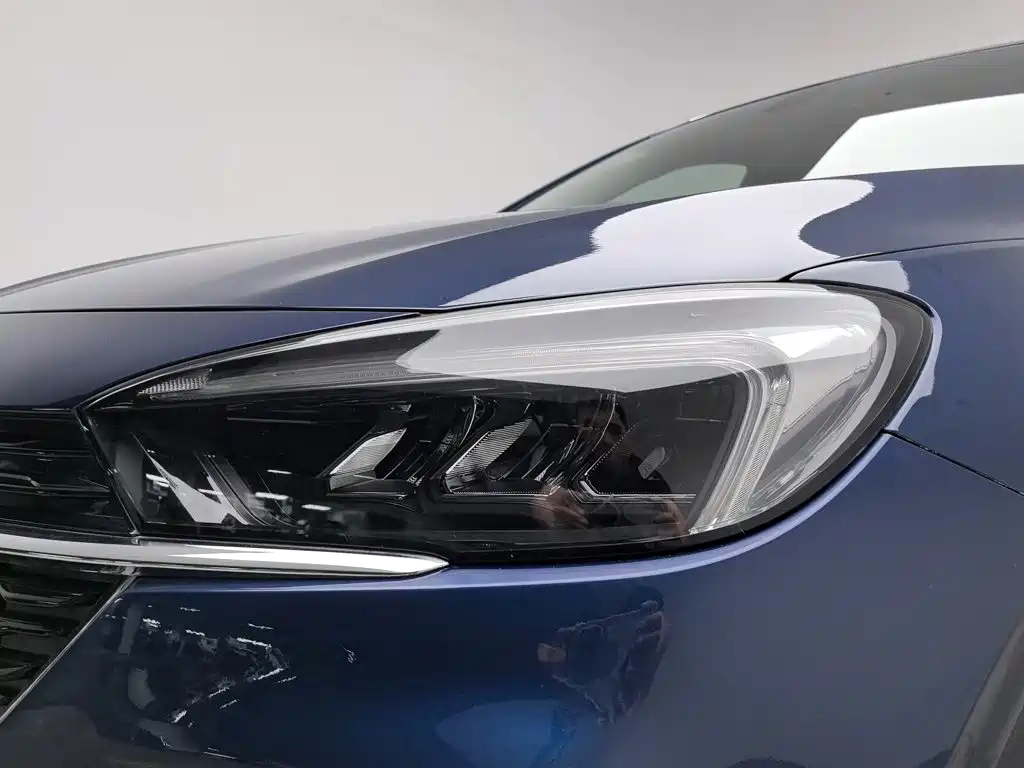 Buick Encore GX — миниатюра 7