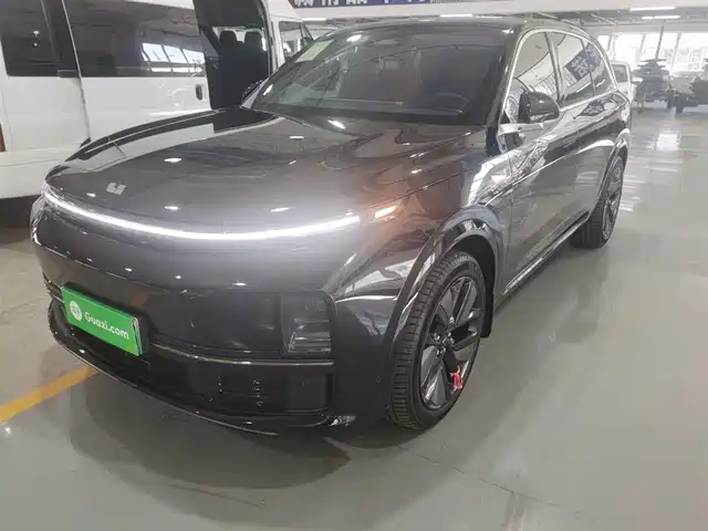 IDEAL CAR IDEAL L7 2025