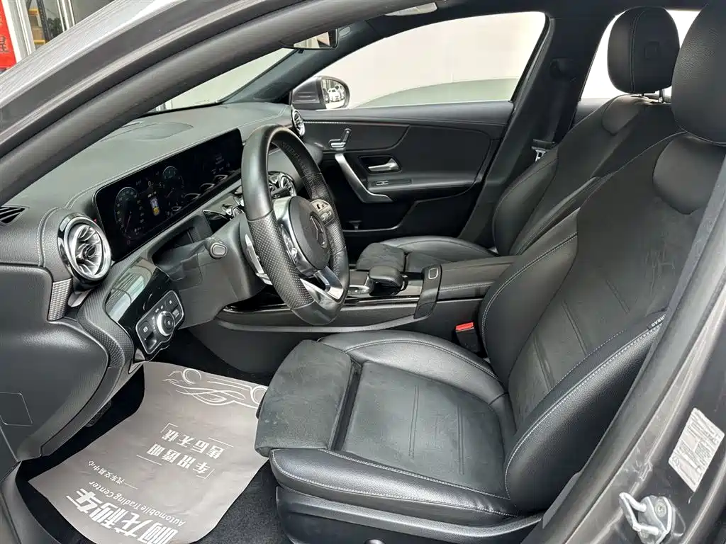Mercedes-Benz A-Class A 2022 A 200 L Sport Fashion
