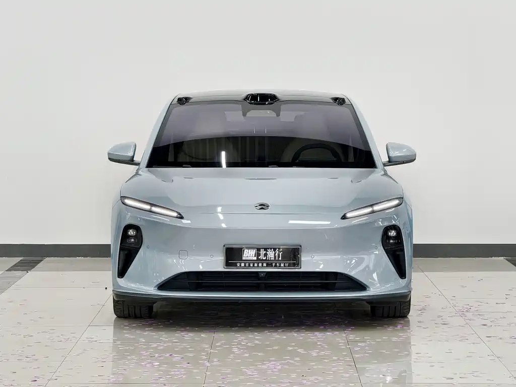 NIO NIO ET5