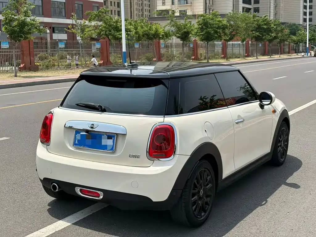 MINI Mini — миниатюра 4
