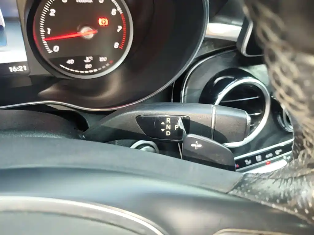Mercedes-Benz C-Class — миниатюра 14