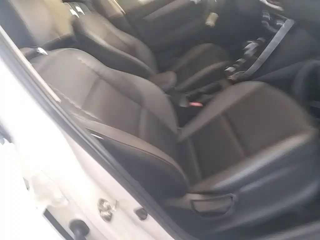 Kia Sportage — миниатюра 25