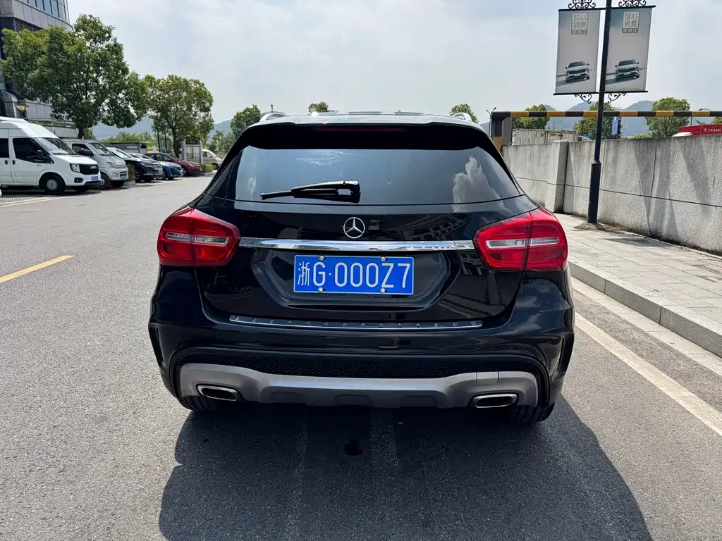 Mercedes-Benz GLA — миниатюра 4