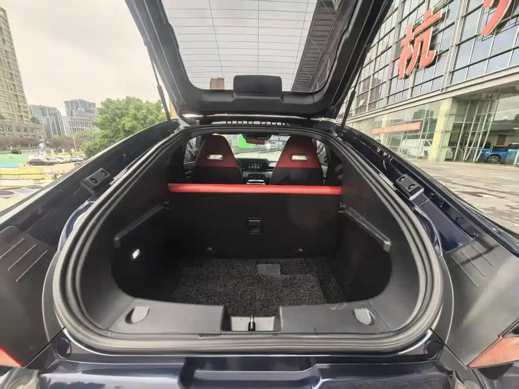 Leapmotor Leapmotor S01 — миниатюра 11