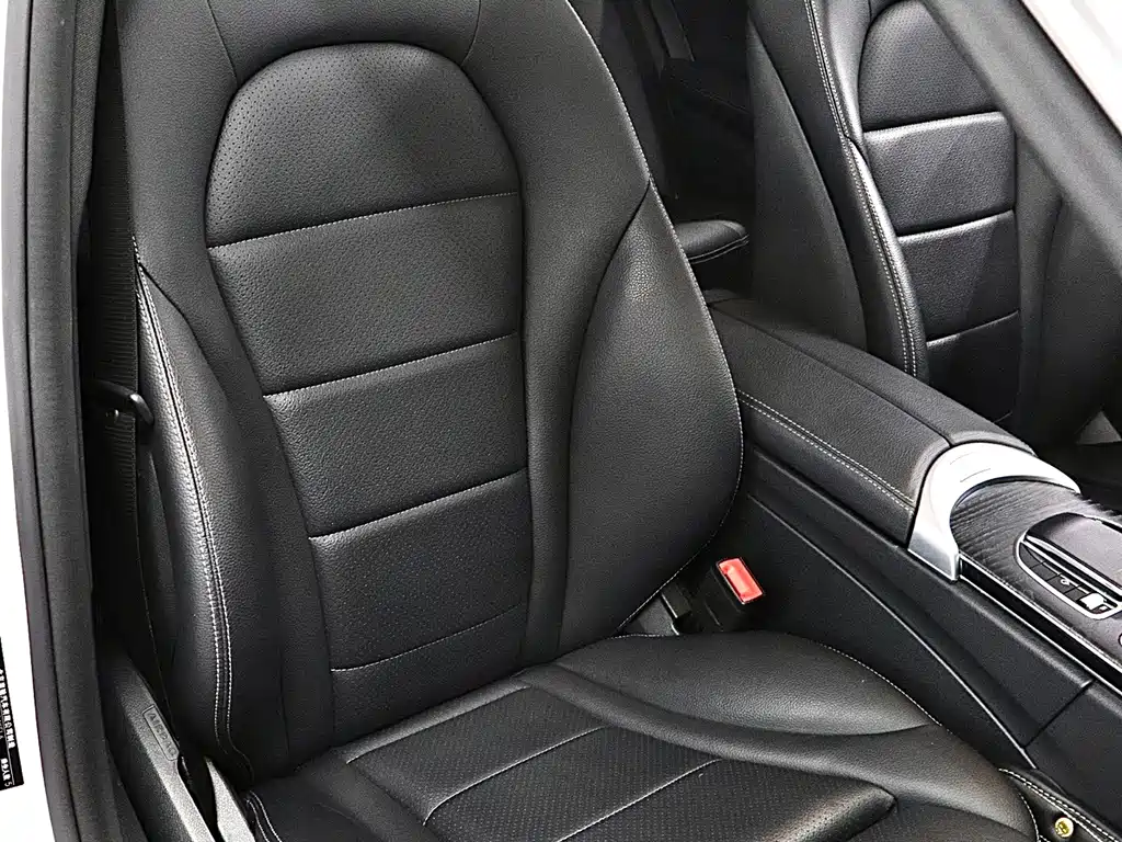Mercedes-Benz C-Class — миниатюра 15