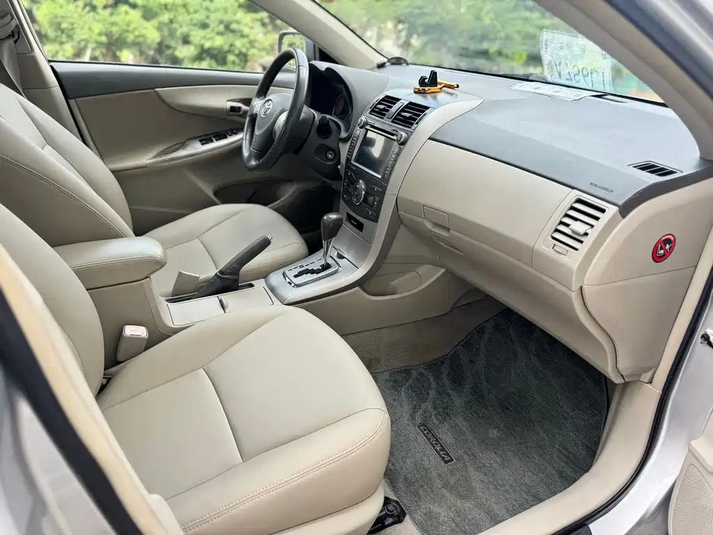 Toyota Corolla — миниатюра 12